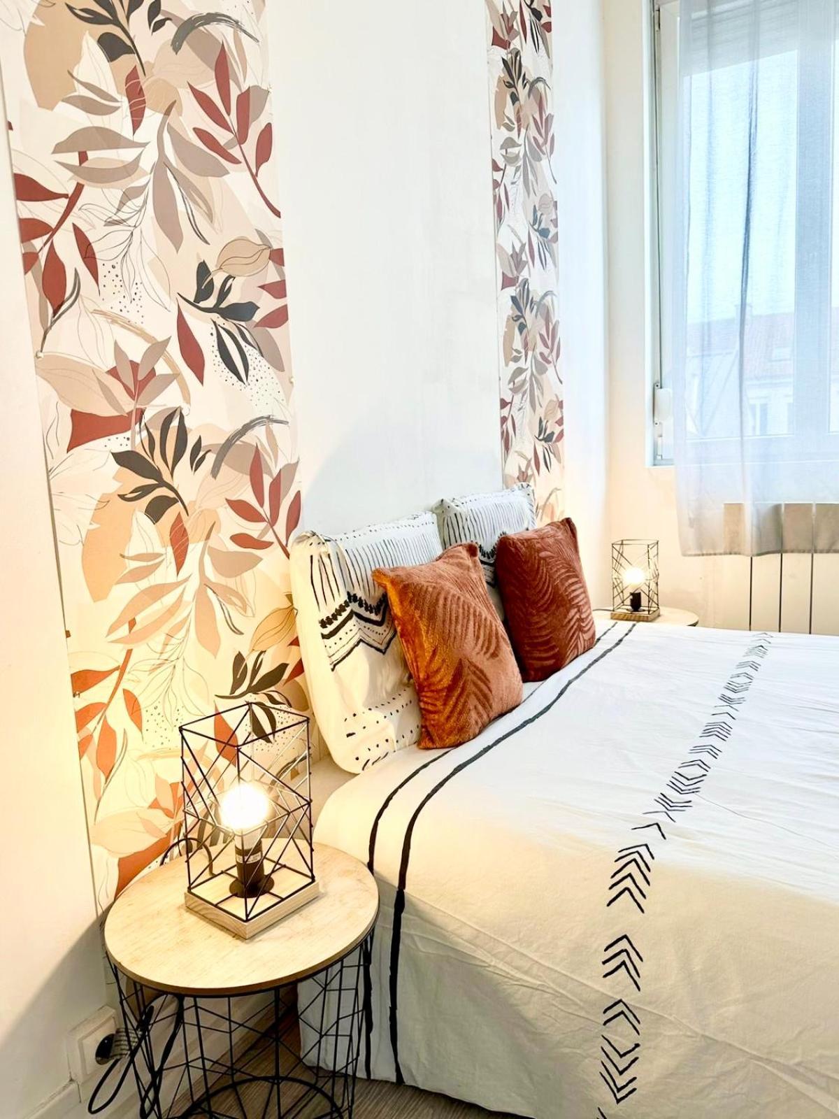 * The Gold Time * Appartement Confort * Centre-Ville Calais Dış mekan fotoğraf